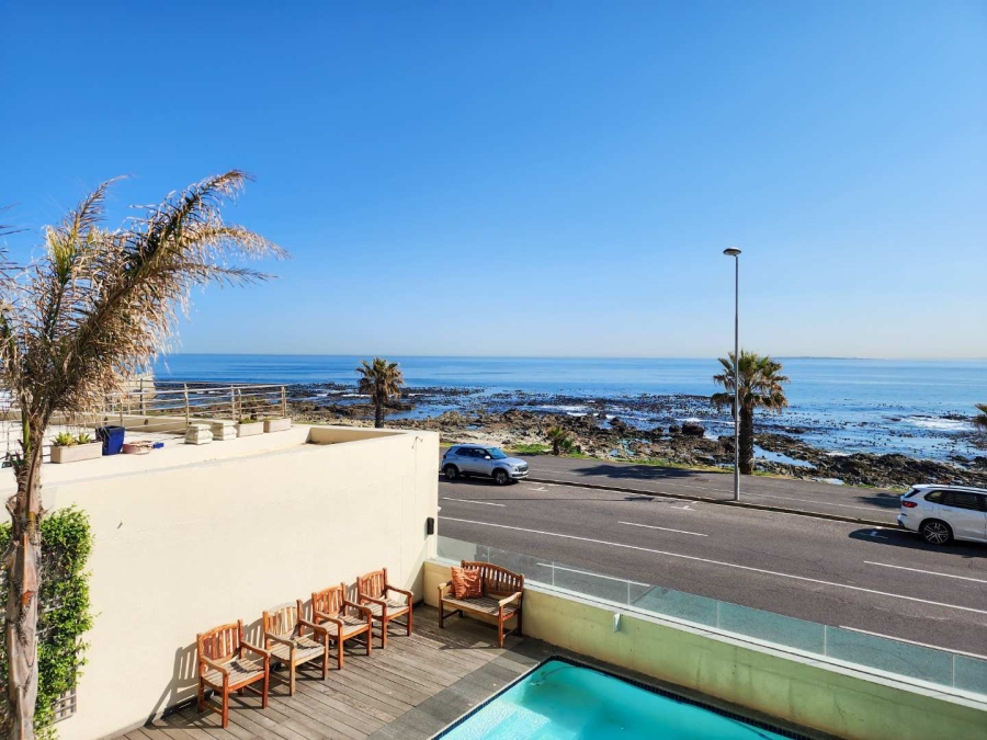 3 Bedroom Property for Sale in Mouille Point Western Cape